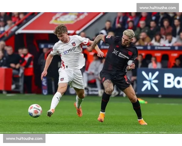 欧战焦点对决雅典AEK迎战莱斯特城胜负悬念拉满看点十足战术博弈升级